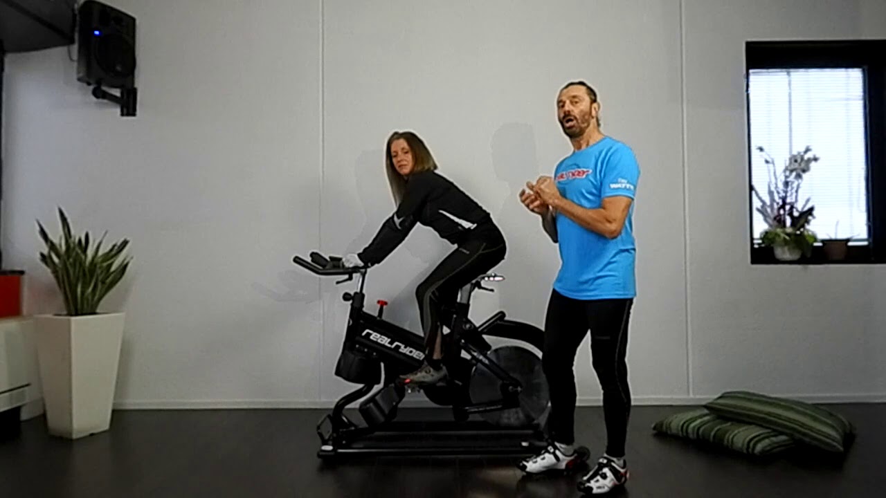 Tutorial: la posizione corretta sulla bike indoor RealRyder, di Fabio Biasiolo, RR Master Instructor