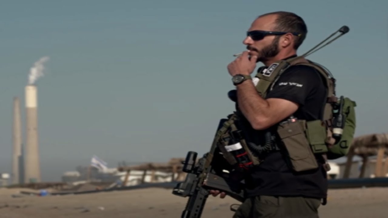 התיעוד מהחוף והאזרח שניצל מאש המחבלים: זיקים, סרט מלחמה