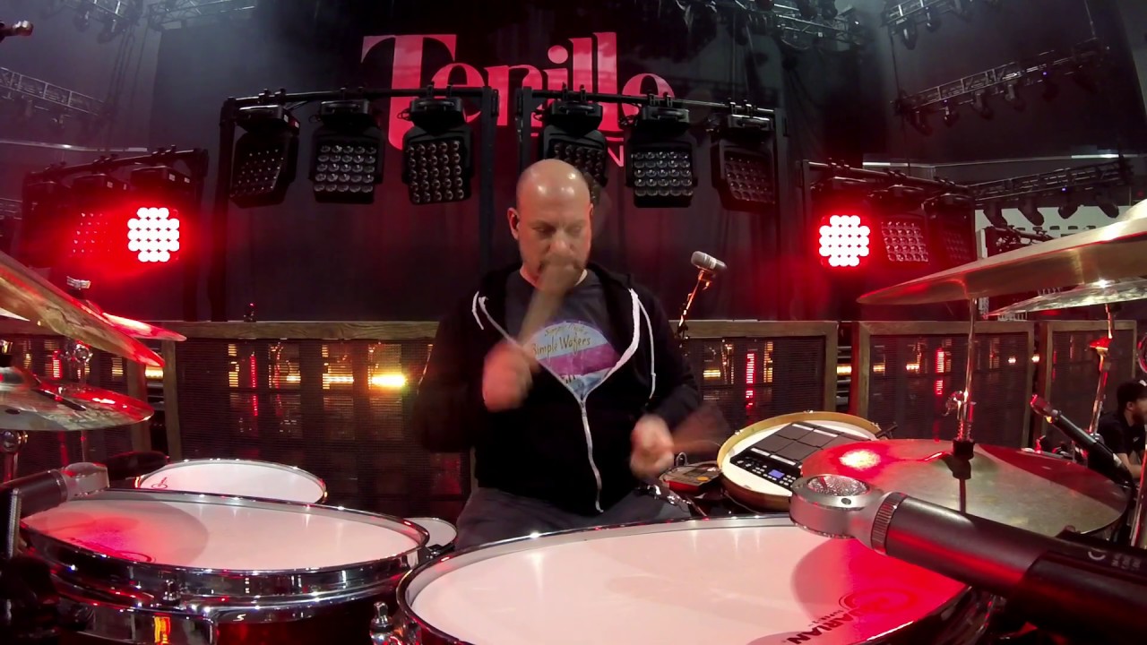 Kevin Murphy candid drum cam - soundcheck: Jon Pardi's 