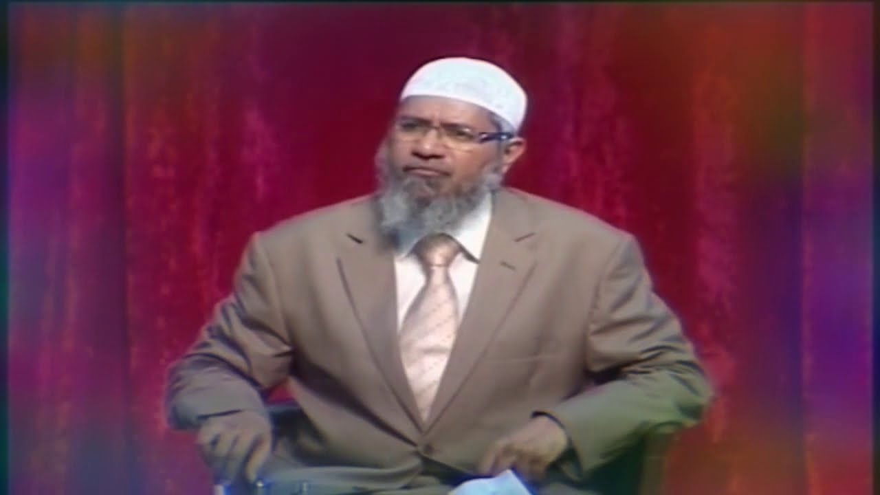 Dr Zakir Naik in Gambia Ahmadiyya truly no Islam Qadyani    not Muslim.