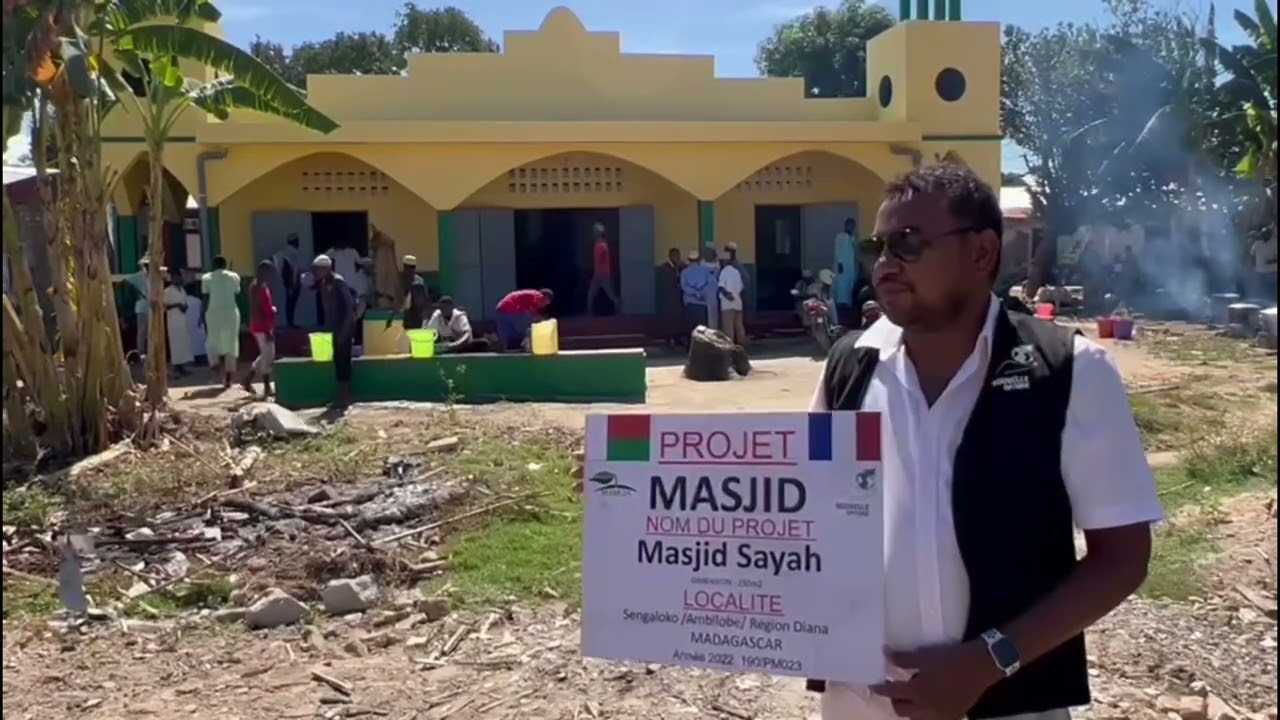 Visitez avec nous cette magnifique mosquée de 250 m2 à Madagascar 🇲🇬