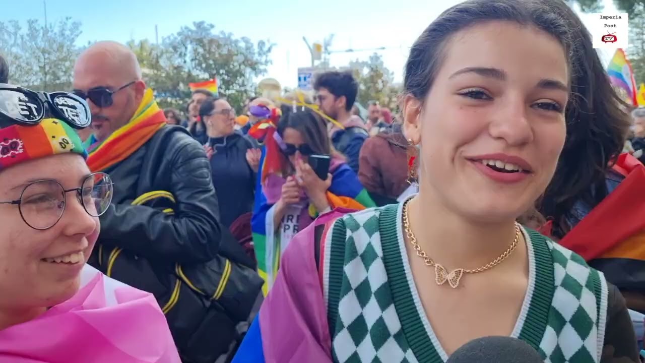 Sanremo Pride 2022: l'onda arcobaleno per le vie della città, le interviste ai partecipanti