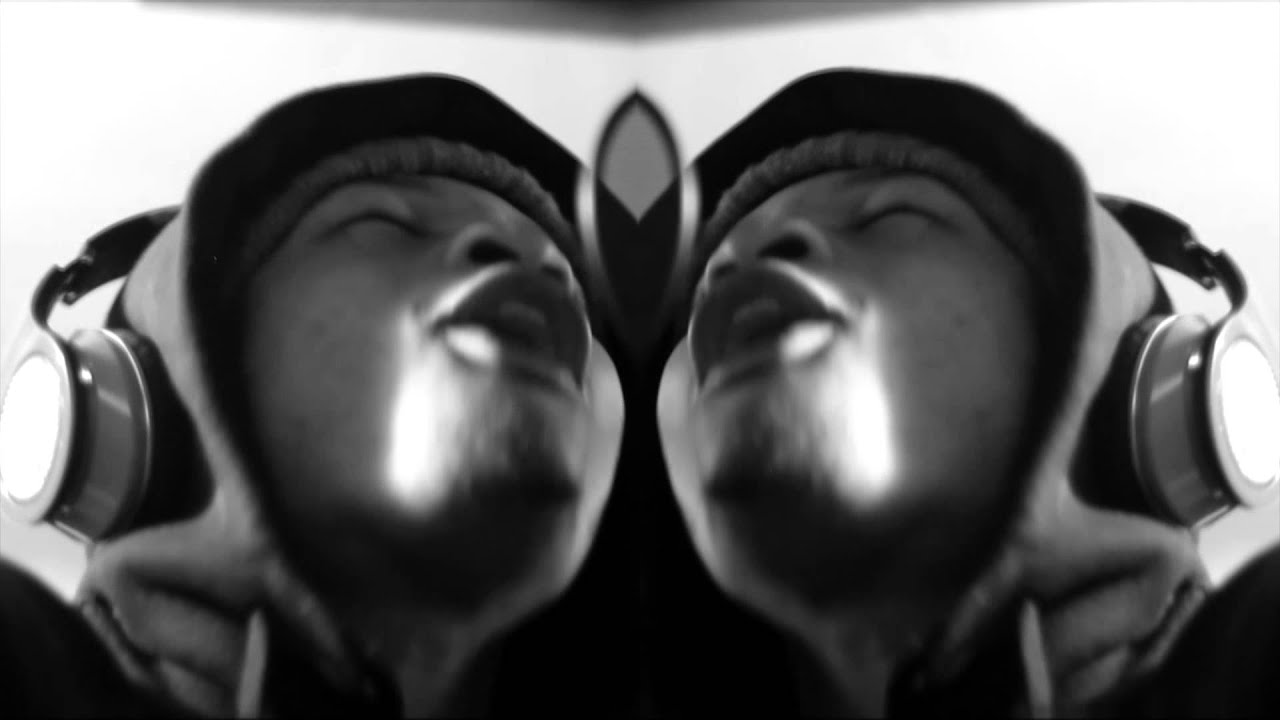 Fly-Ty Blackout in studio Freestyle video {prod.by Sonaro}