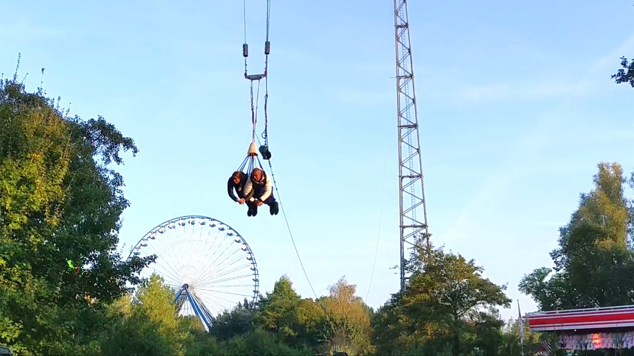 Skydiver - Die 100 Meter Schaukel in Walibi Holland