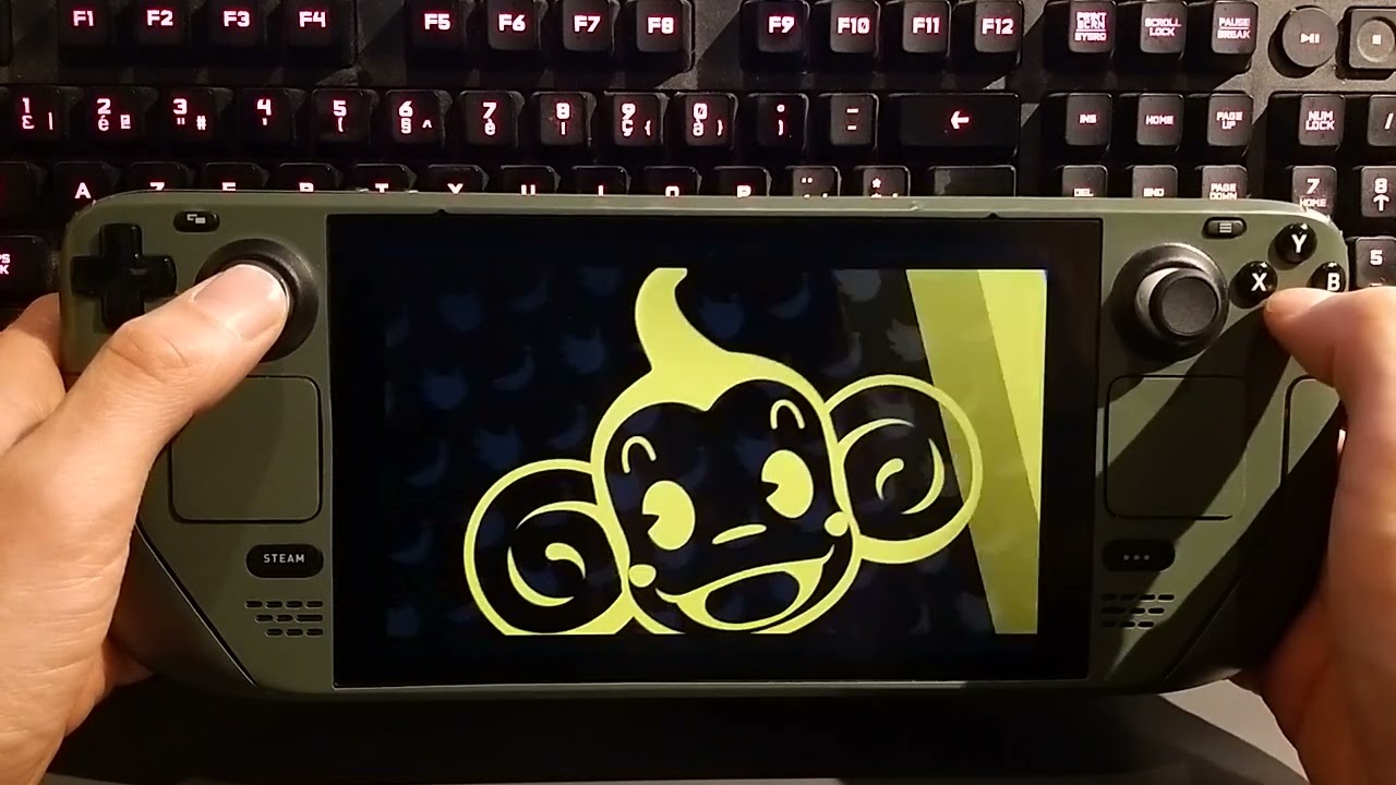 It's 'Super Monkey Ball Banana Mania' On a Steam Deck + Hunter Green Skin