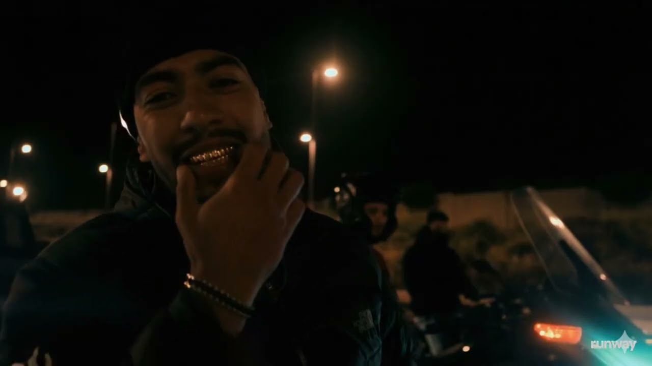 King SLH ft .Tiga - Team sa7 { Clip Officiel }