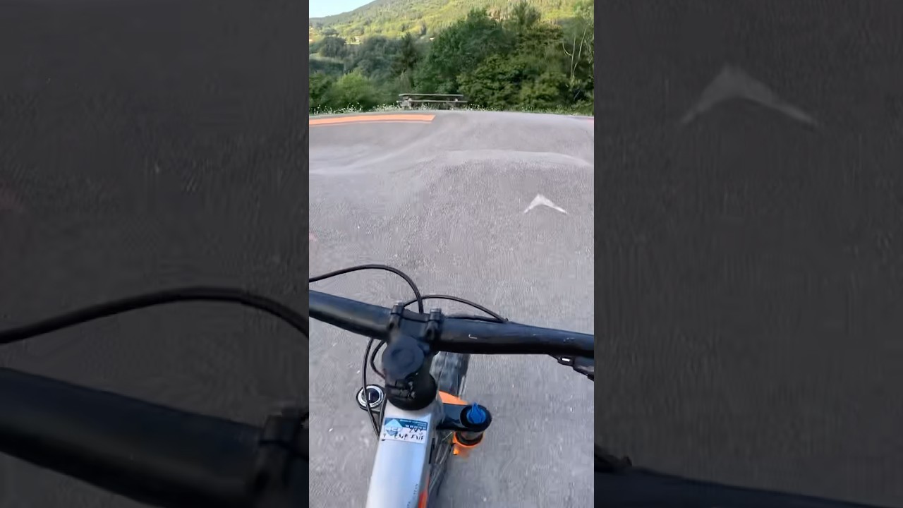Absolute Legend! #mtb #mtbcommunity #viral #viralvideo