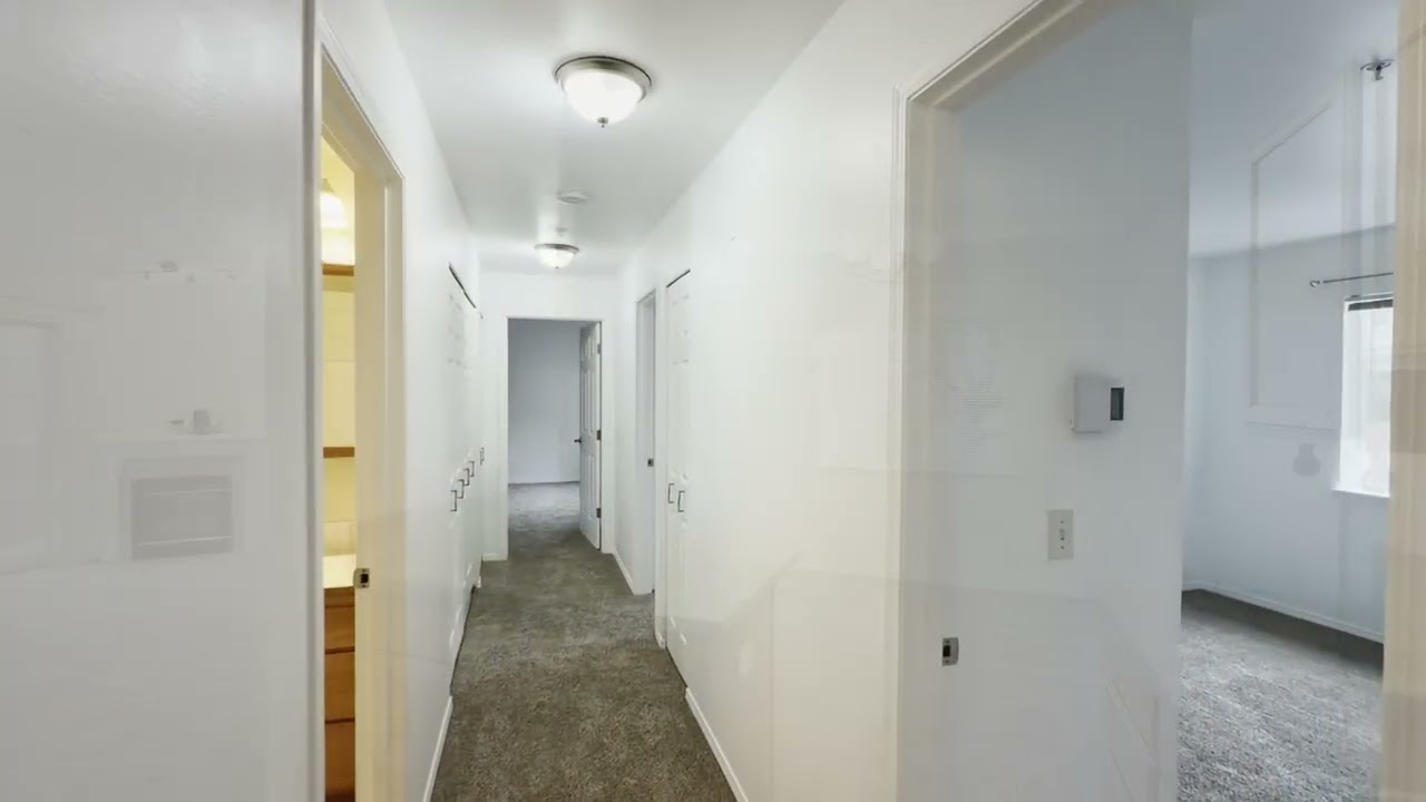 Condo with 2 Bedrooms and 1 Bath | Everett, WA | Real Estate Video