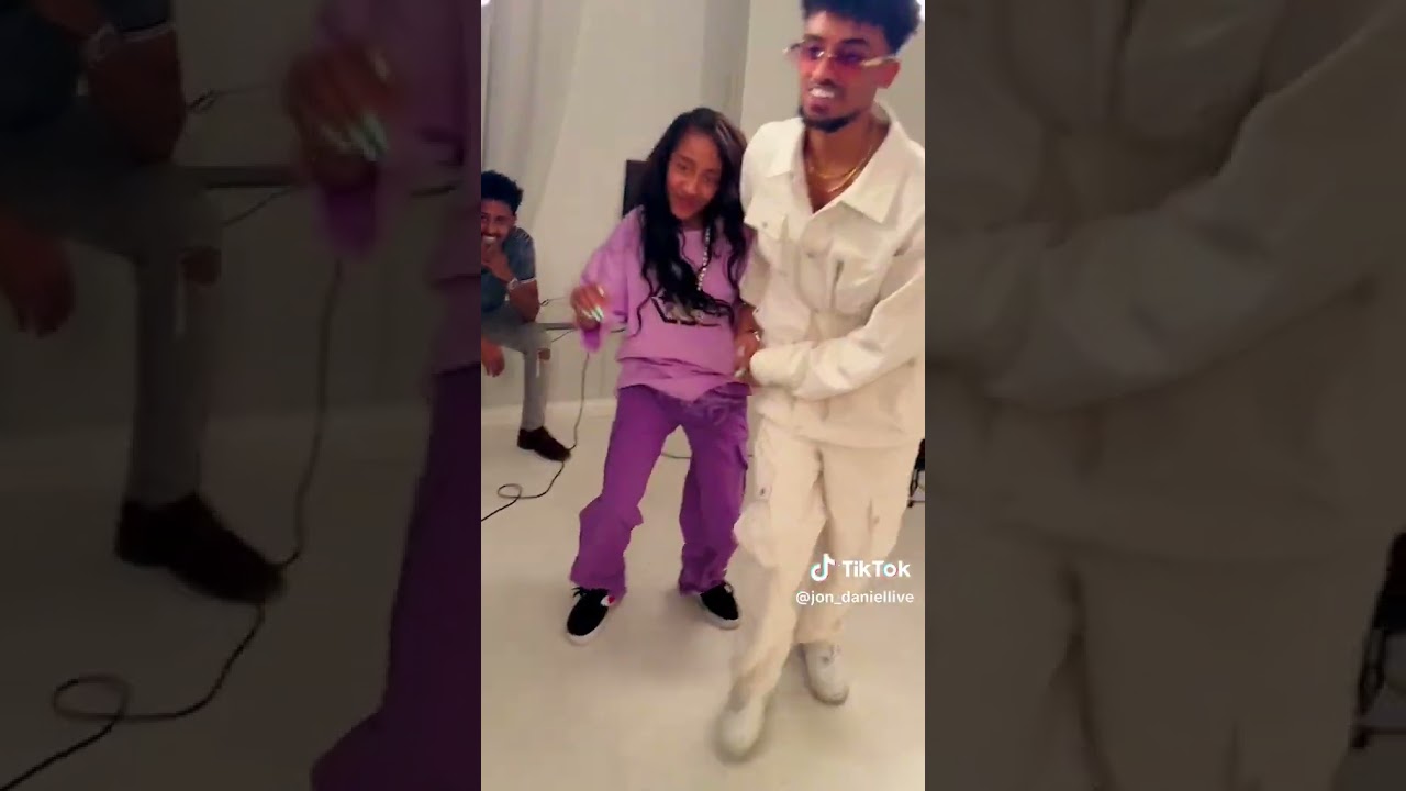 jondaniel#janiy#janiy and jon tiktok live#youtube short#janiy live