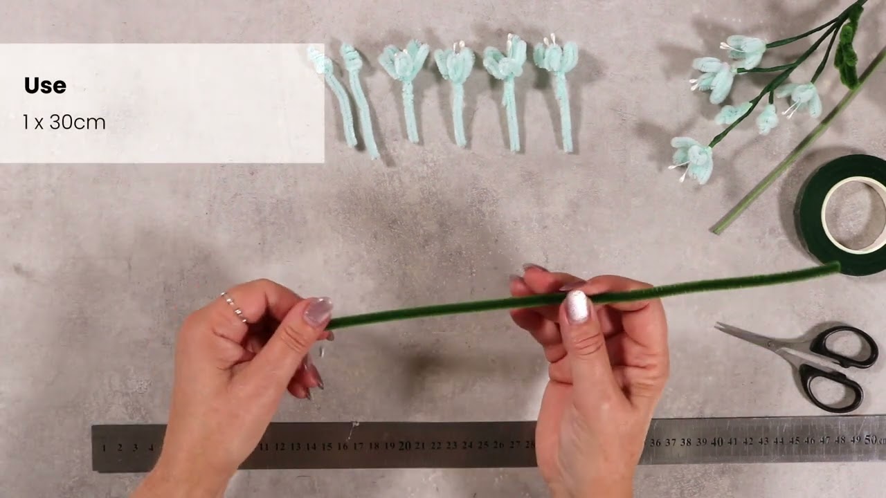 How to make mini flowers with pipe cleaners