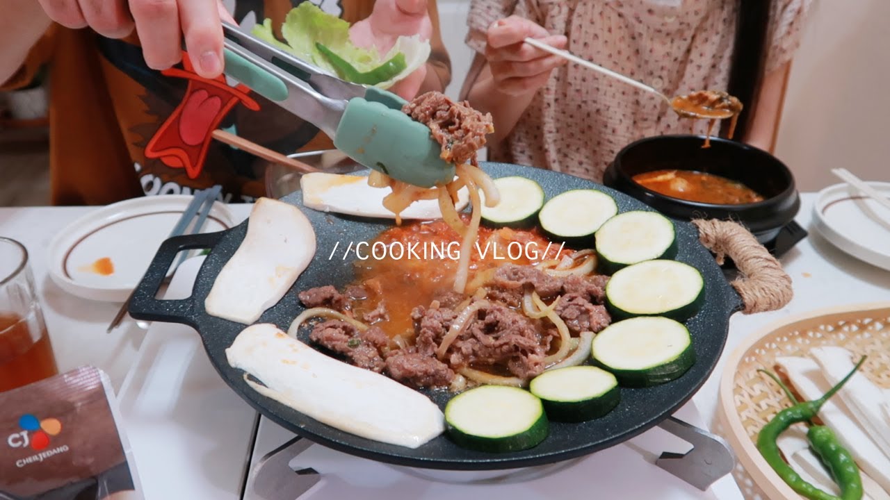 暖暖的韓式料理大滿足。準備露營裝備 😋一週Foodvlog ep45。手工水餃/馬鈴薯燉排骨/雪濃湯/水果果醋/牛肉排骨湯
