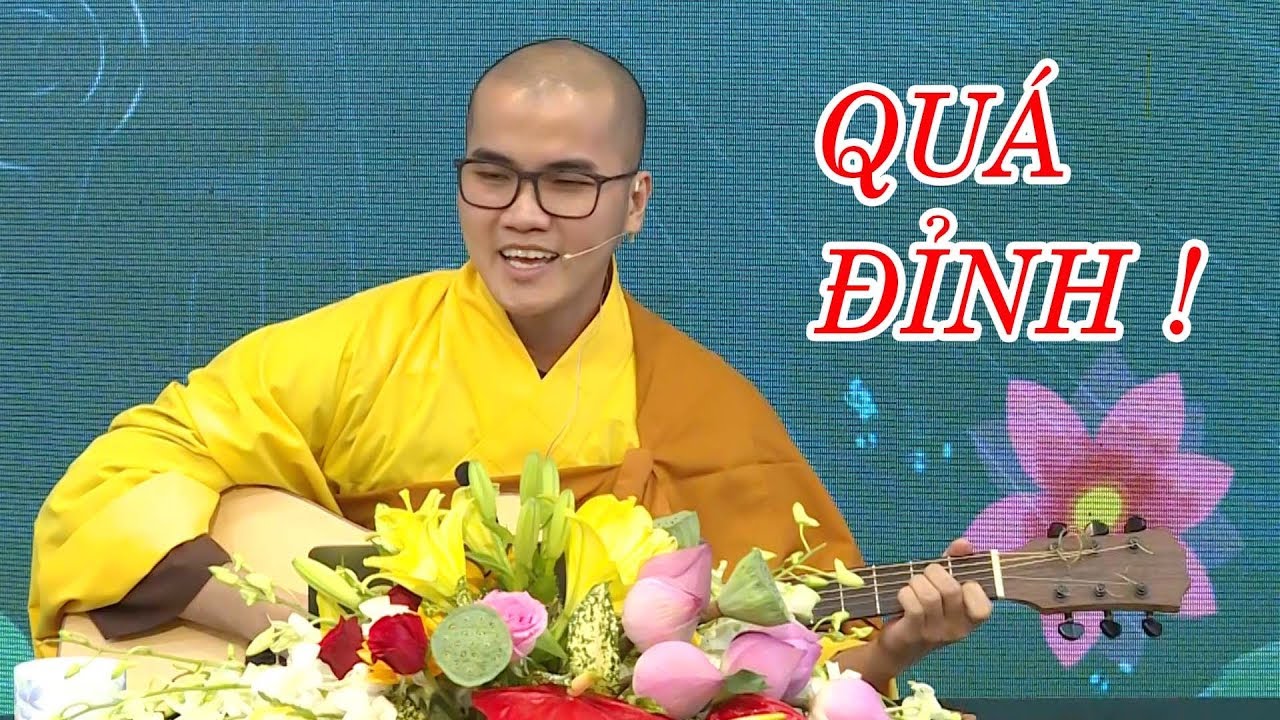 Thầy Tâm Tiến HARVARD vừa Hát vừa chơi Guitar CỰC ĐỈNH tại chùa Hoằng Pháp.