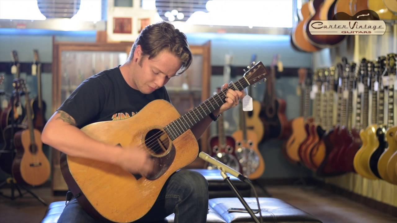 1935 Martin D-18 played by Billy Strings