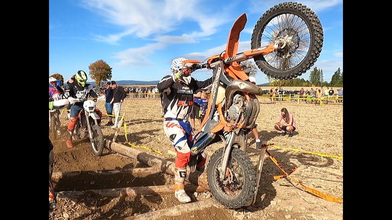 LORENCOVI - letohradská endurocrossová dvouhodinovka dvojic a jednotlivců
