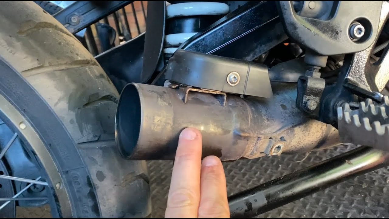 First time silencer removal on a BMW R1200 GS Adventure.