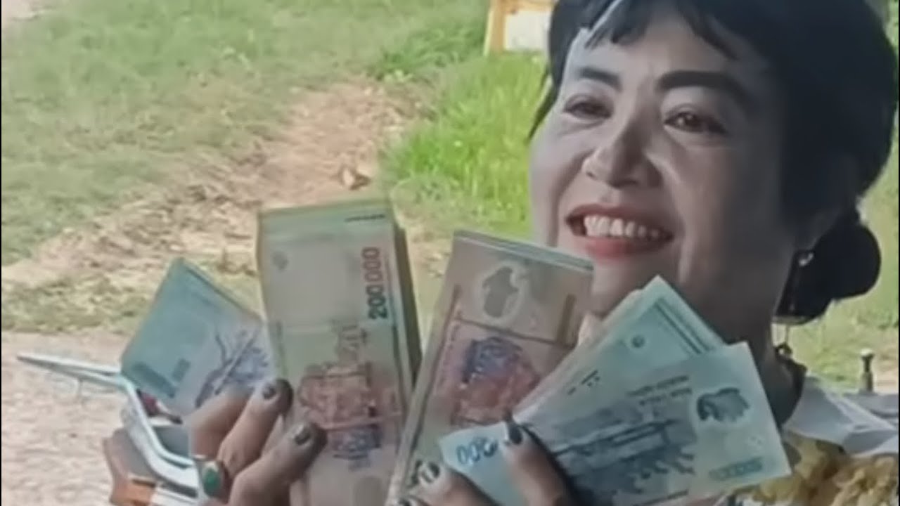 Hữu Hý Dẫn Nga Bỏ Trốn Xuyến Nái Cầu Cứu... 
