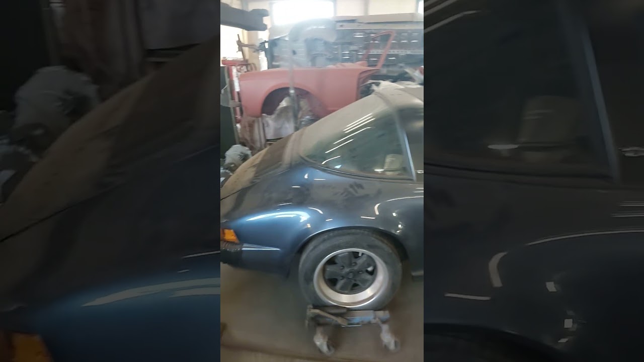 Rzut oka na Porsche 911 SC z 1981 do roboty elektrycznej