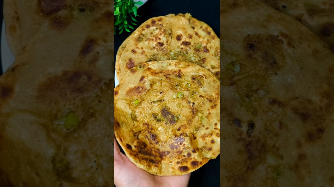 Make Delicious Aloo Matar Ka Paratha at Home! #shorts #alooparatha #paratha