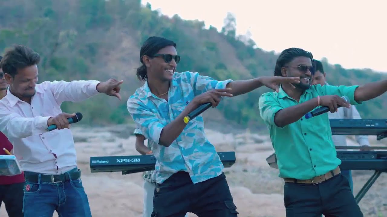 Adivasi Timli Song 2025 | आर्धी बाटली पीईले | Akash Vasave | Subhash Valvi | Dumraj Band Official.