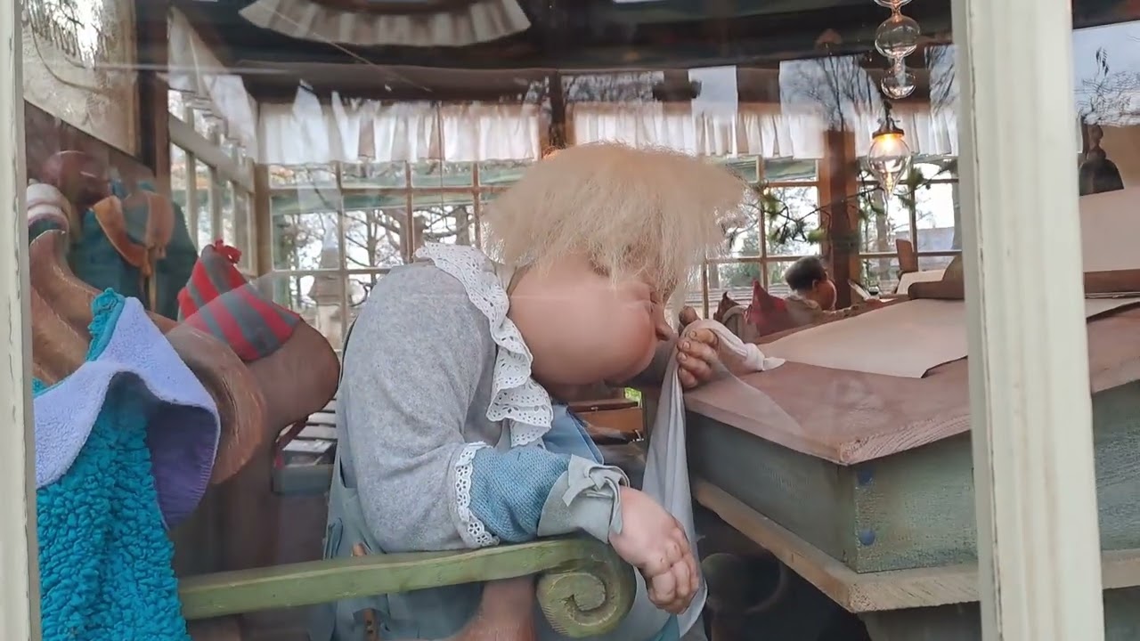 Efteling - People of Laaf