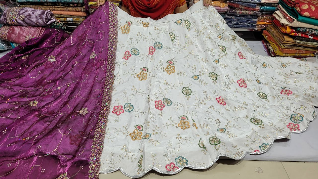 न्यू डिज़ाइन लांचे और फुल ड्रेस और पानी वाली लुगड़ी 🌹 shipping free 🌹 7015652424