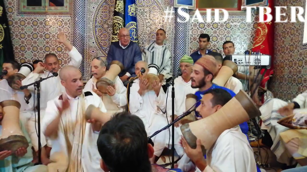 تنظم الطائفةالحمدوشيةالدغوغية برآسة المقدم نورالدين بنونة حفلا بهيجا بمناسبةالموسم جزء5 والأخير