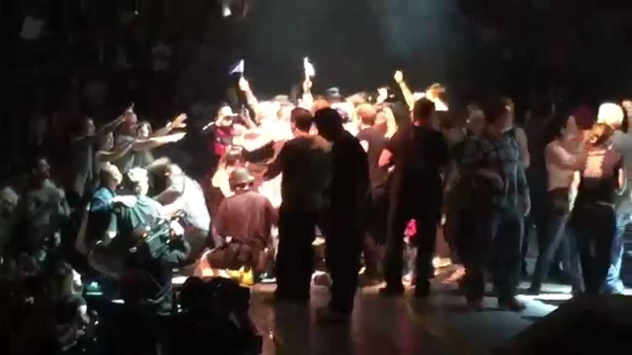 U2 Bono gets swarmed by fans on stage! FULL version