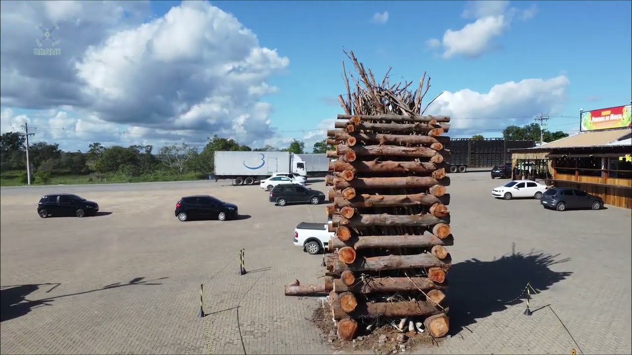 VITÓRIA DA CONQUISTA IMAGENS AÉREAS DOS PREPARATIVOS ARRAIÁ  RANCHO DA POMONHA. VENHA CONFERIR!