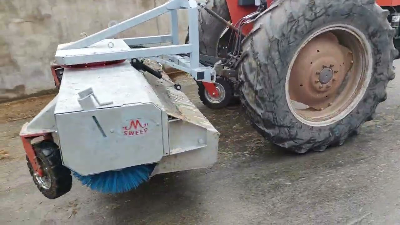Erf schoonmaken met rolbezem | M sweep