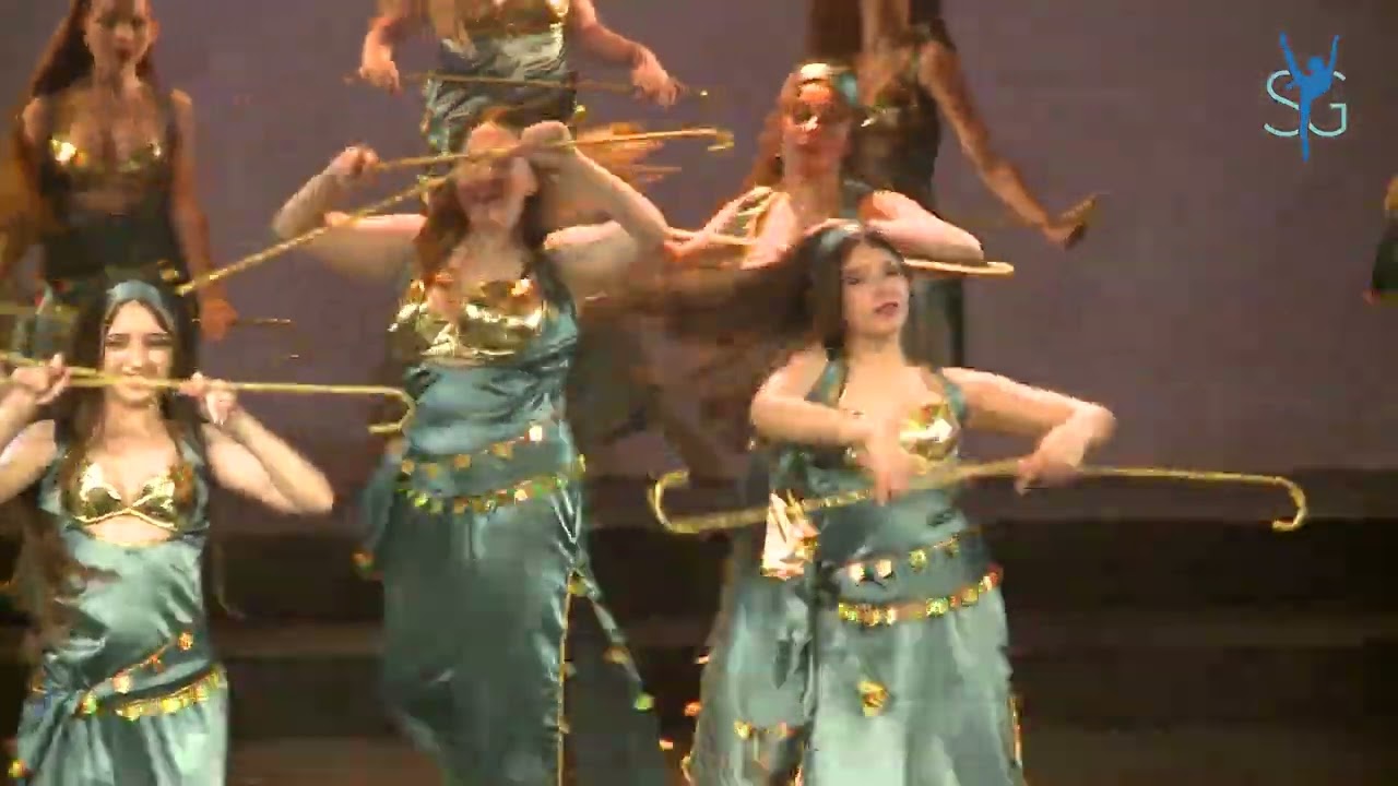 BELLYDANCE -  Teatro Avenida 2025 . Coreografía Ana Clara Testa