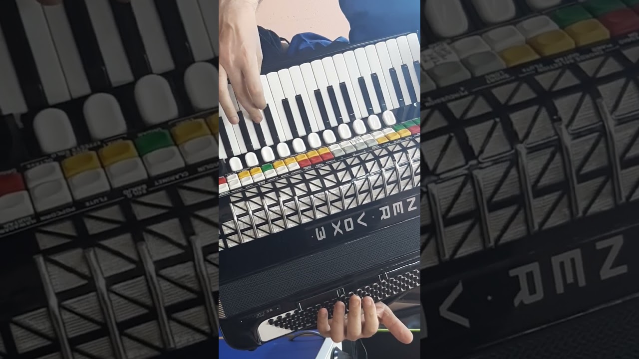 Hohner Vox3 with working Midi