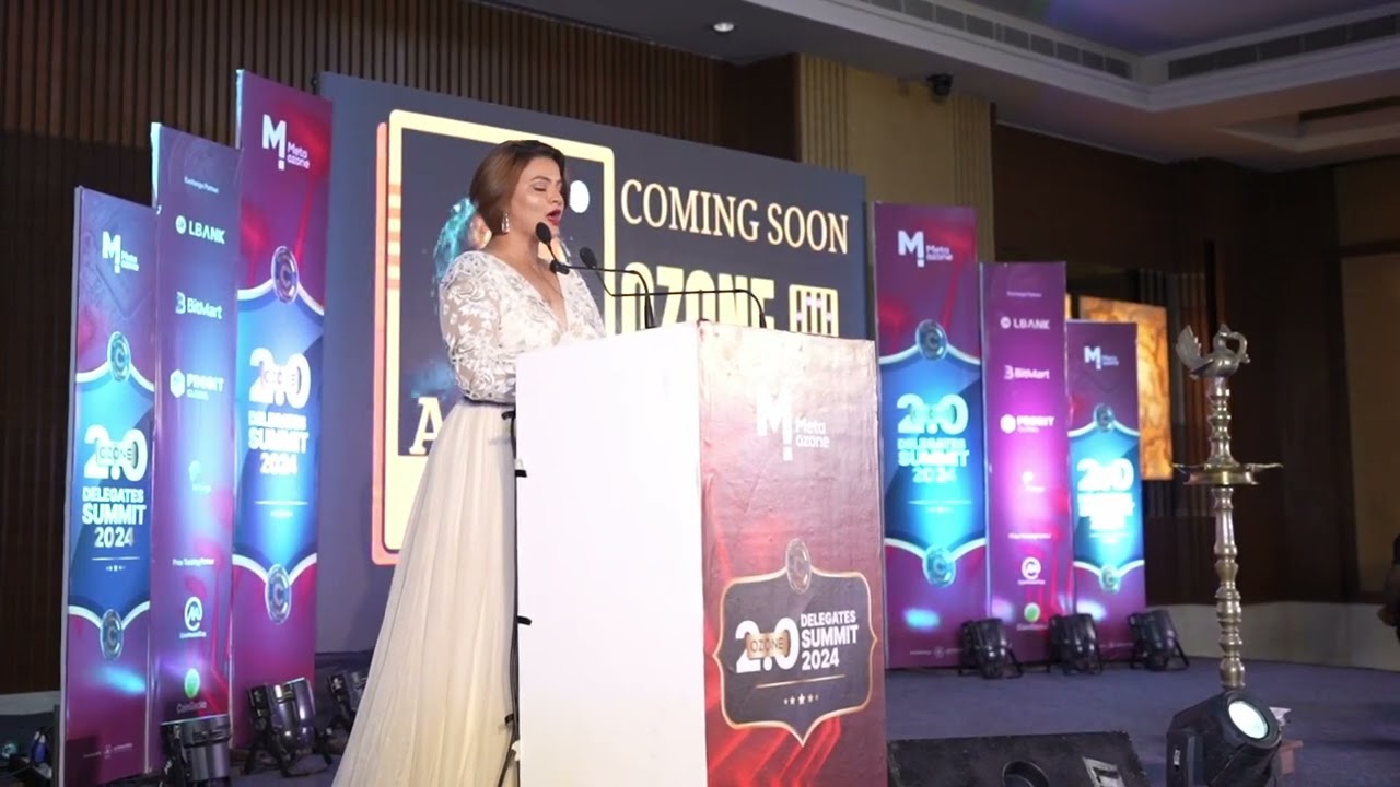 Delhi's finest female anchor at a recent corporate affair...of OZONE🤍 #corporateemcee #anchor