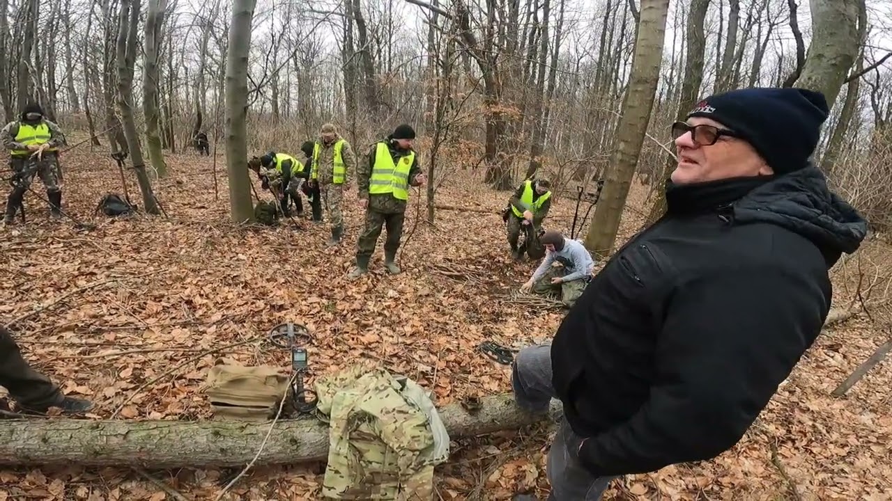 Wykopki - Mały Skarbik Monet w Starej Kamienicy