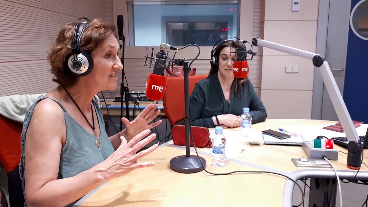 TIRADA DE CARTAS PARA TENNESSEE CON PILAR SOCORRO Y LOLA BASTOS,