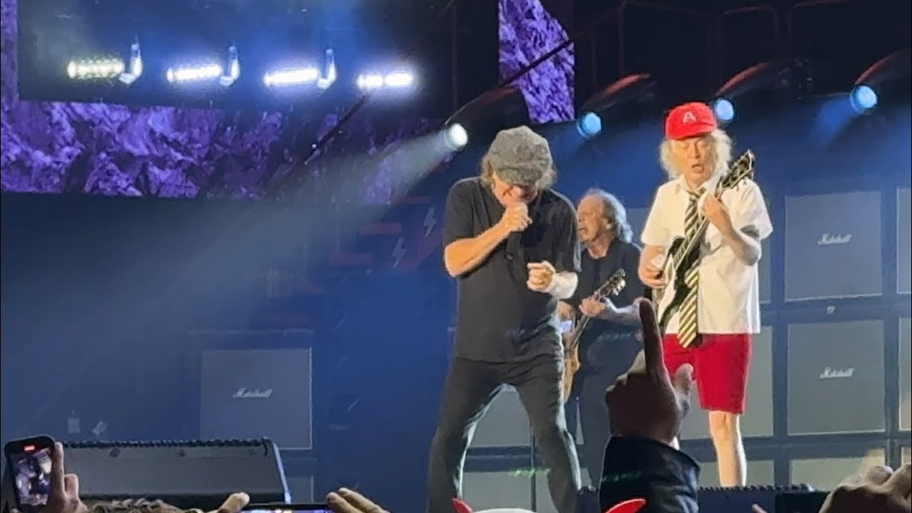 AC/DC “Thunderstruck” Rose Bowl Pasadena 4/18/25