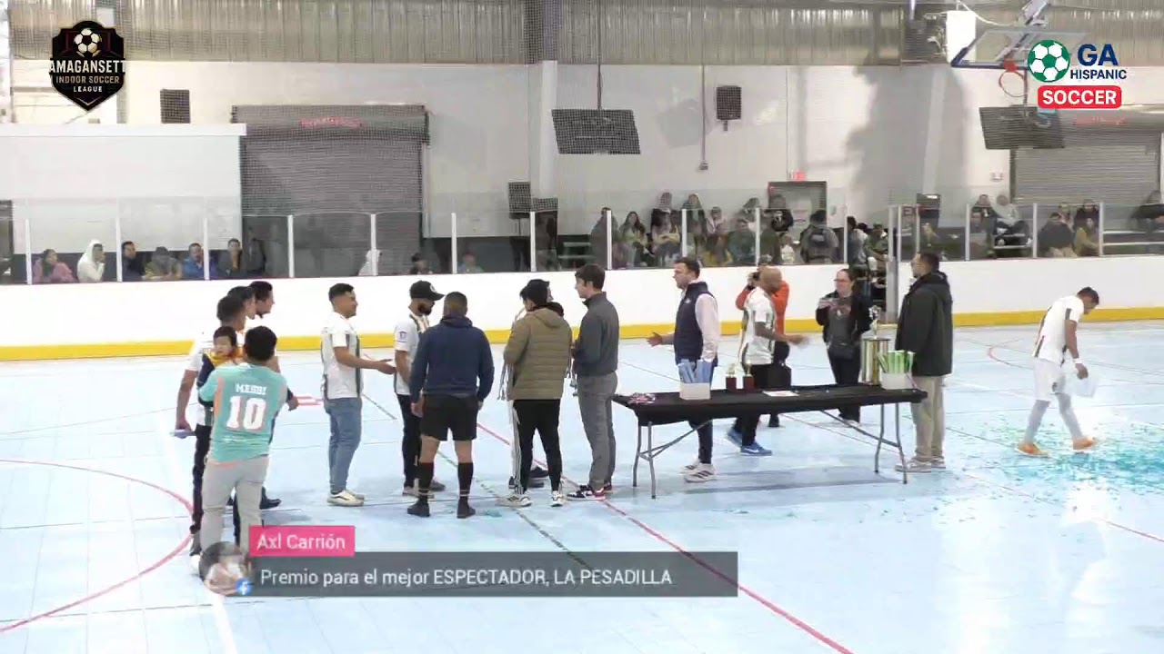 Amagansett Indoor Soccer L.PREMIACIÓN: East End Athletic sub 37-East End Athelic