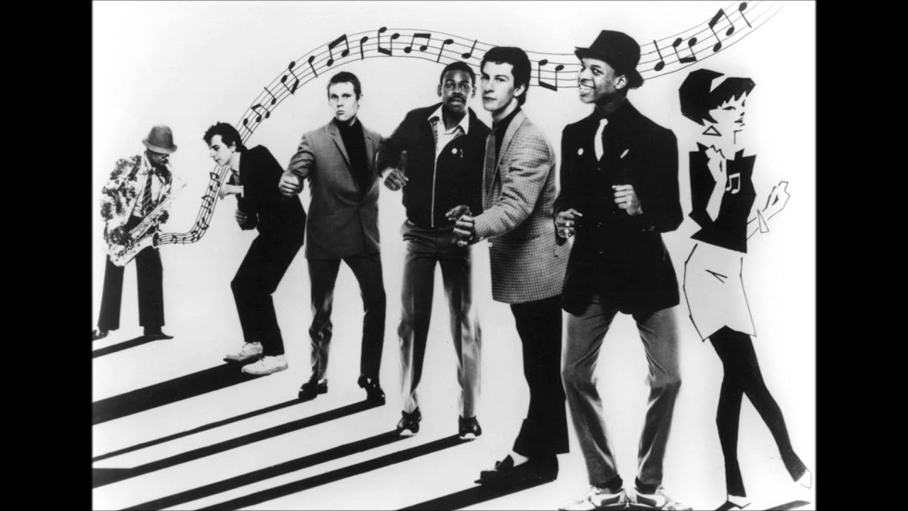 The Beat  -  Stand Down Margaret (Extended Version)