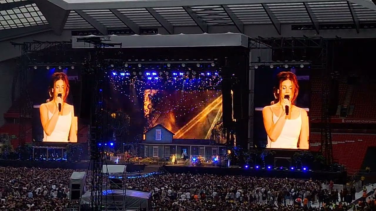Chemtrails Over the Country Club - Lana Del Rey (Snippet) | Anfield, Liverpool, UK (28.06.25)