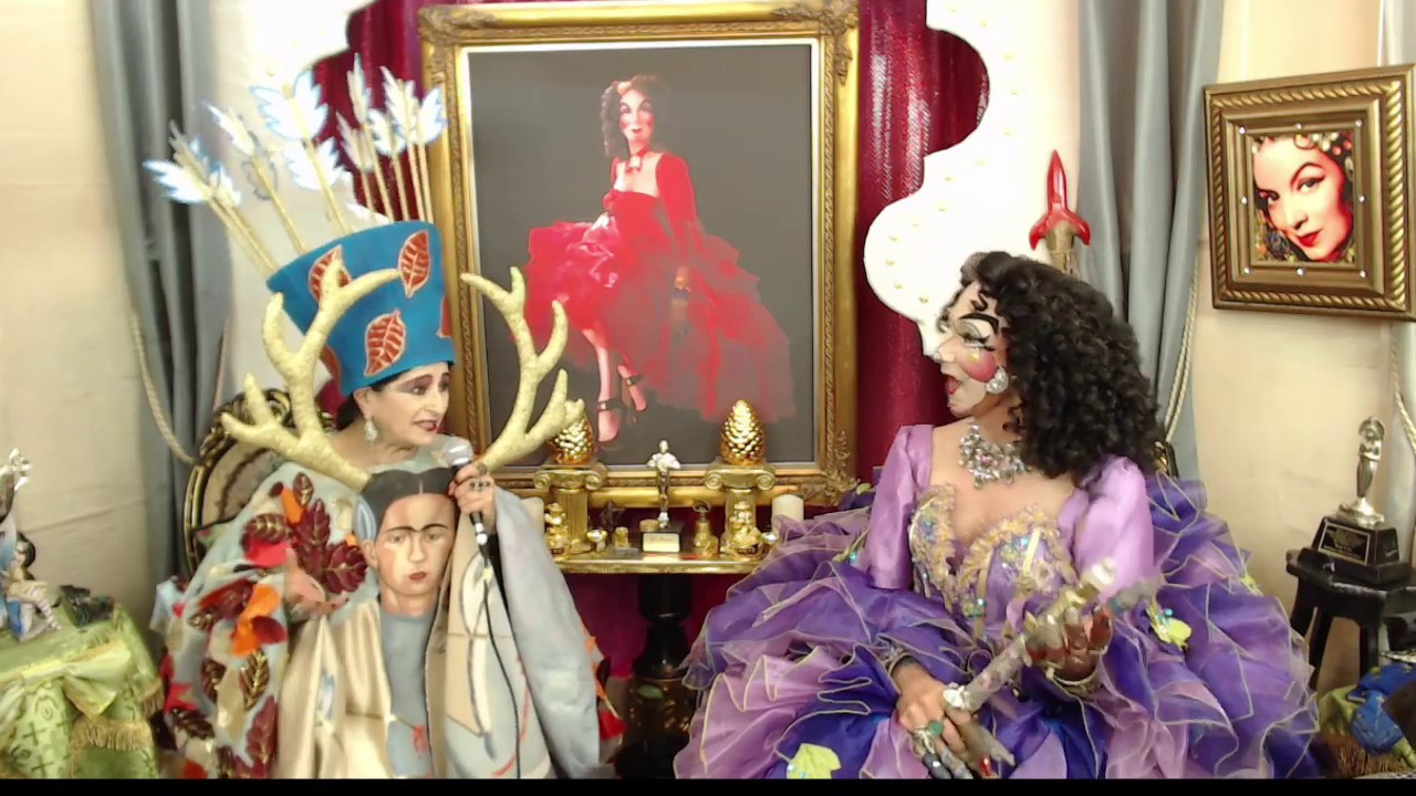 LA ROÑA CON FRIDA KHALO (ALEJANDRA FLORES) Y ASTRID HADAD 1a PARTE.