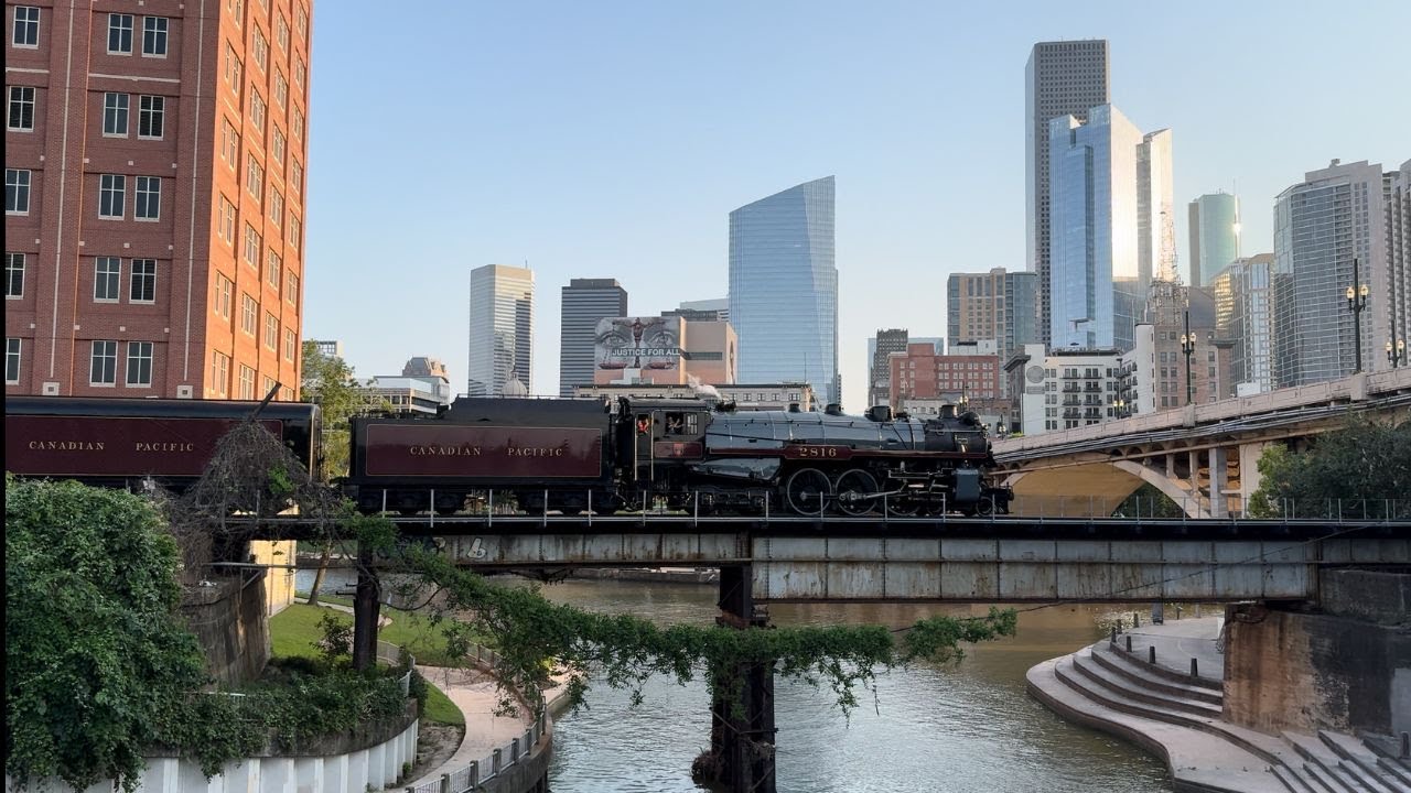 Canadian Pacific 2816 Goes South! Chasing The Empress from Shreveport to Kendleton!