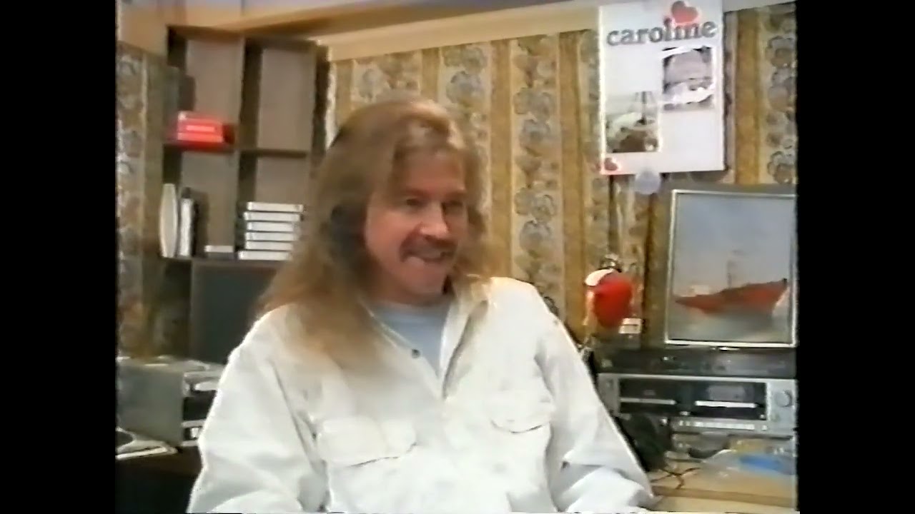 Radio Caroline - The Ross Revenge Sails In - November 1991