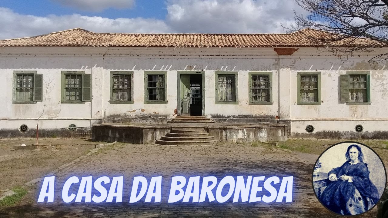 CASARÃO DO SÉCULO XIX - TEM UMA GRANDE CAPELA E UMA SENZALA EM BAIXO DA CASA