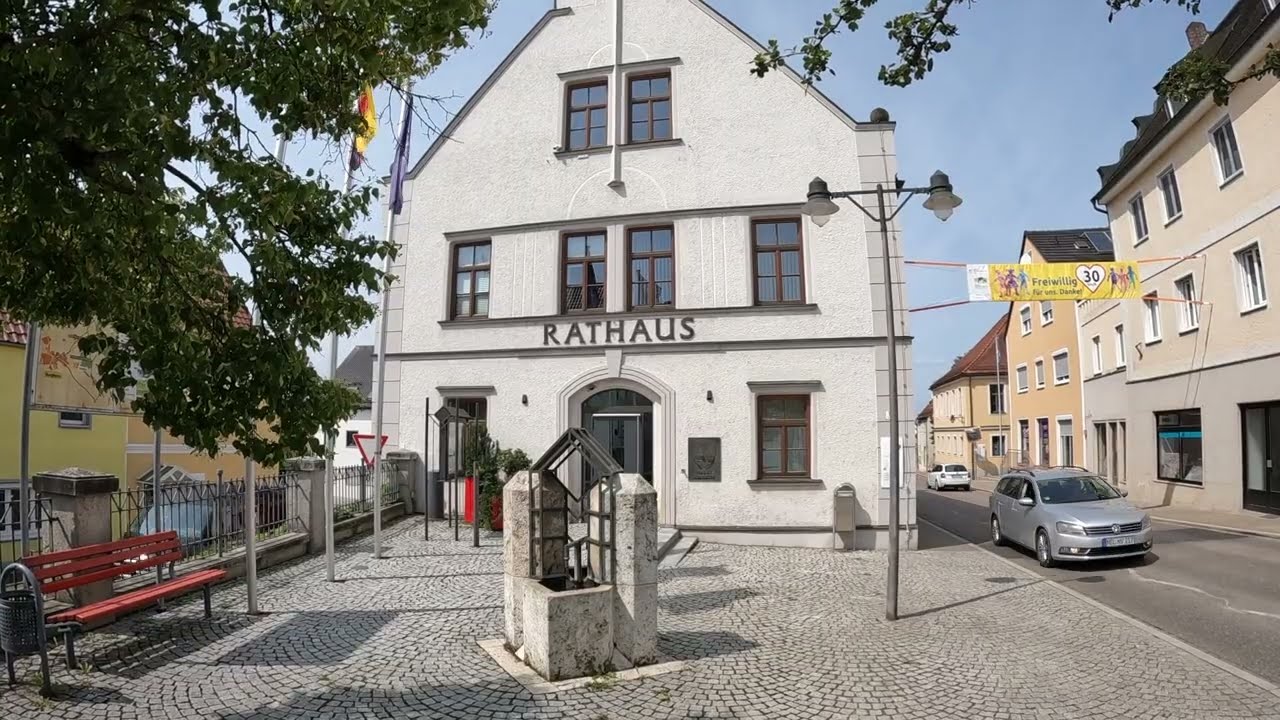 Burgheim. Oberbayern. Eindrücke aus der Ortsmitte. August 2025