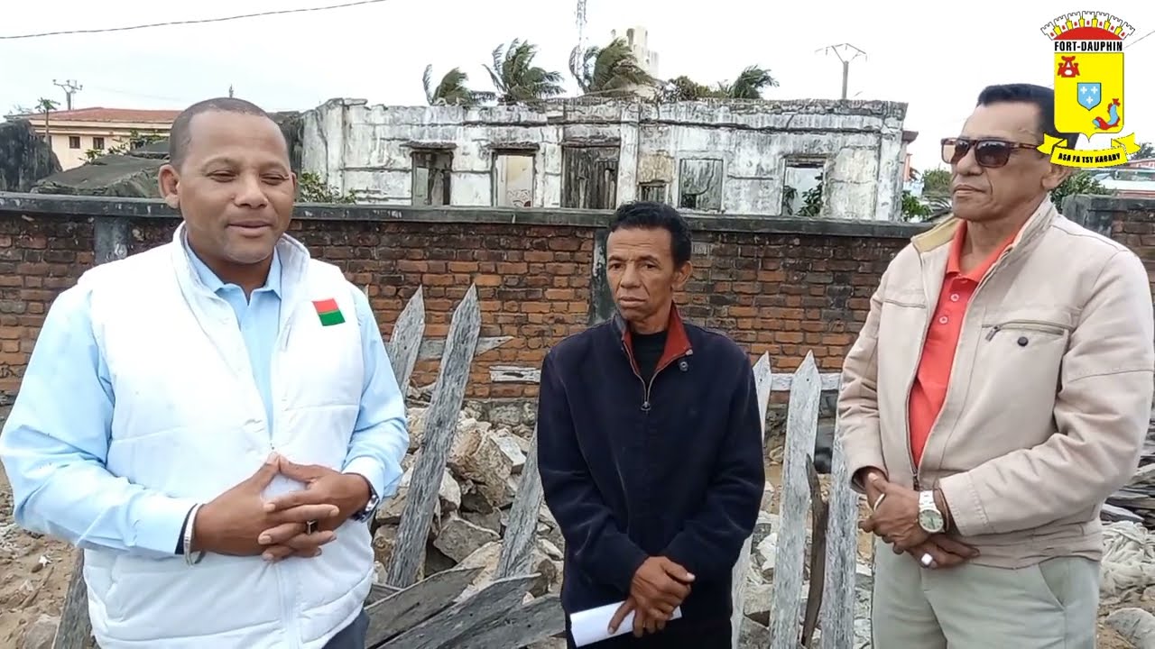 FANORENANA FANARIAM-PAKO AMIN'NY ENDRINY VAOVAO HO AN'NY FOKONTANY BAZARIBE.