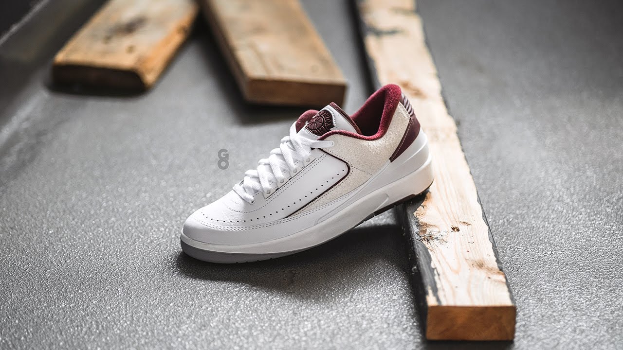 Air Jordan 2 Retro Low 