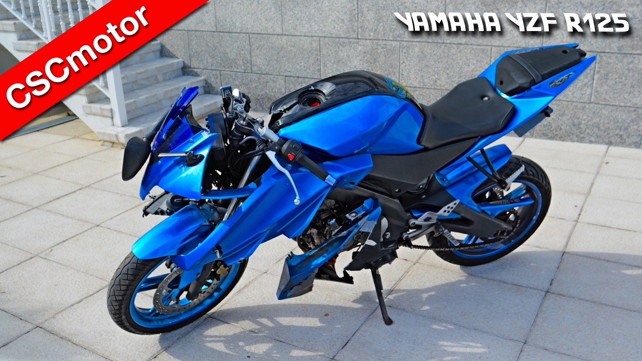 Yamaha YZF R125 siniestrada, toca desmontar todo