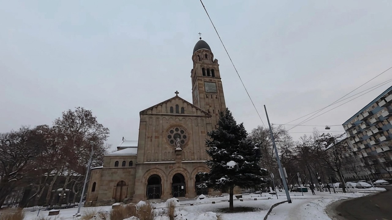 Budapest — Winter in the Inner Districts