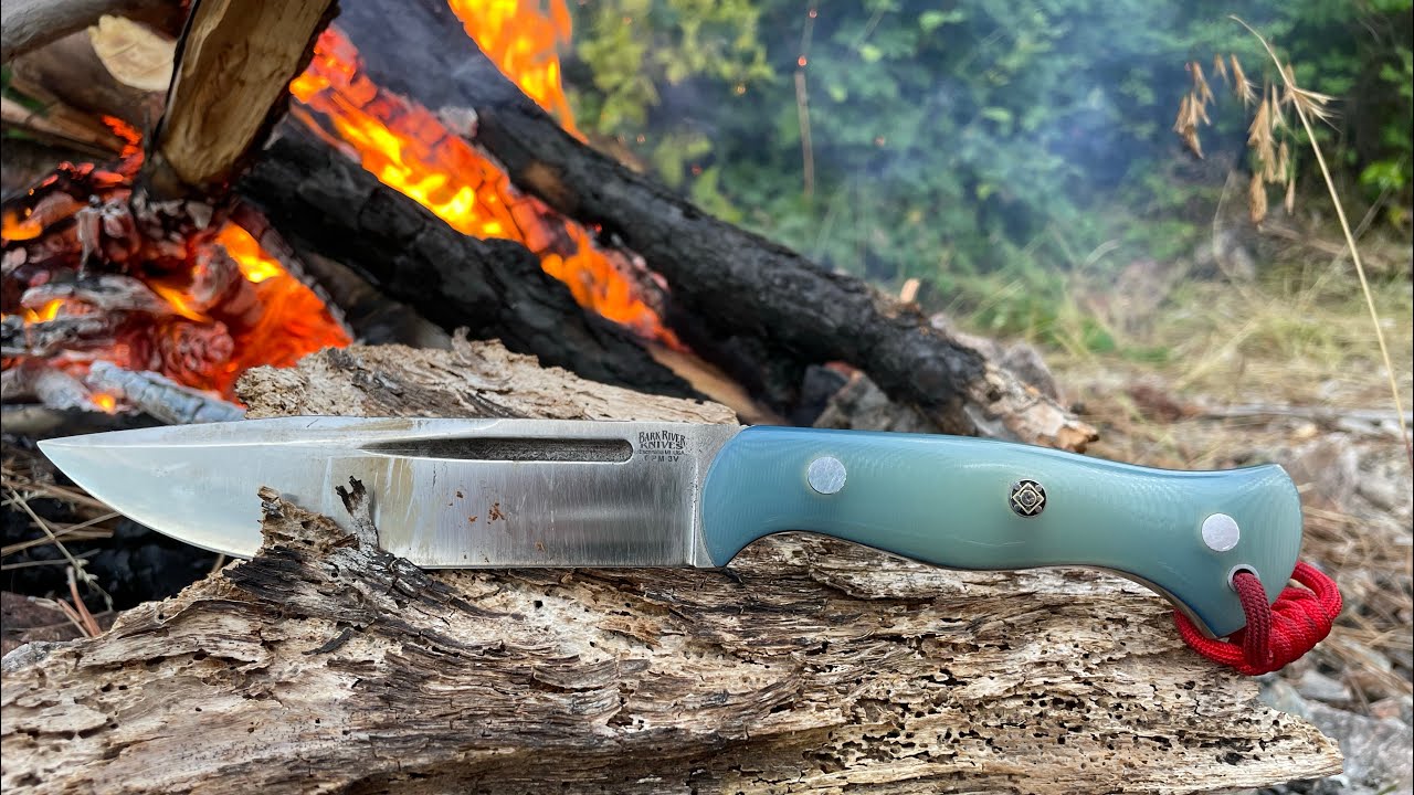Bark River knives Cub.  A random outing