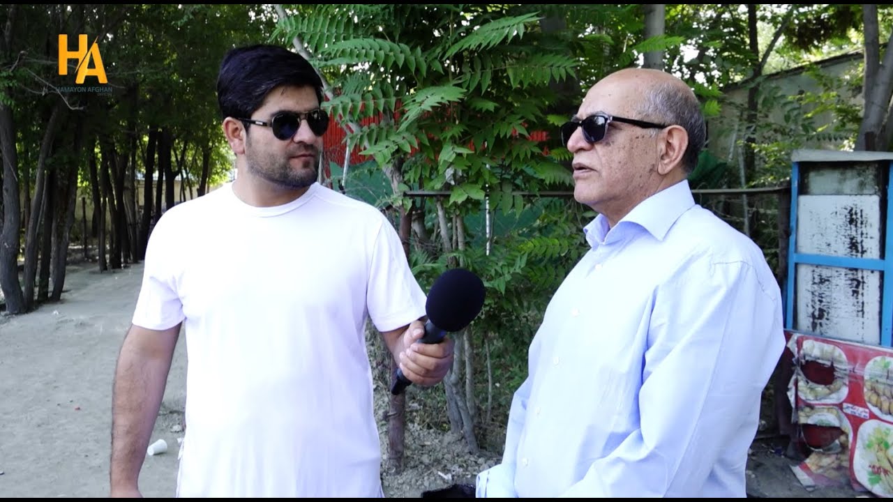 باشنده مکرویان پس از ۴۵ سال به دیدن بلاک های خود امد.