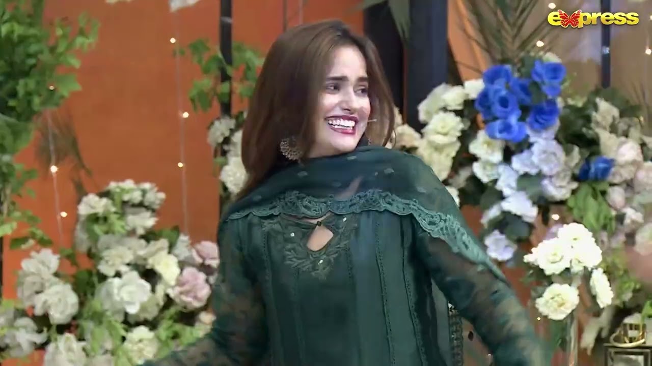 Aadi, Faizan aur Rehan Ki Behtreen Dance Performance | Piyari Eid - Day 01 | Express TV